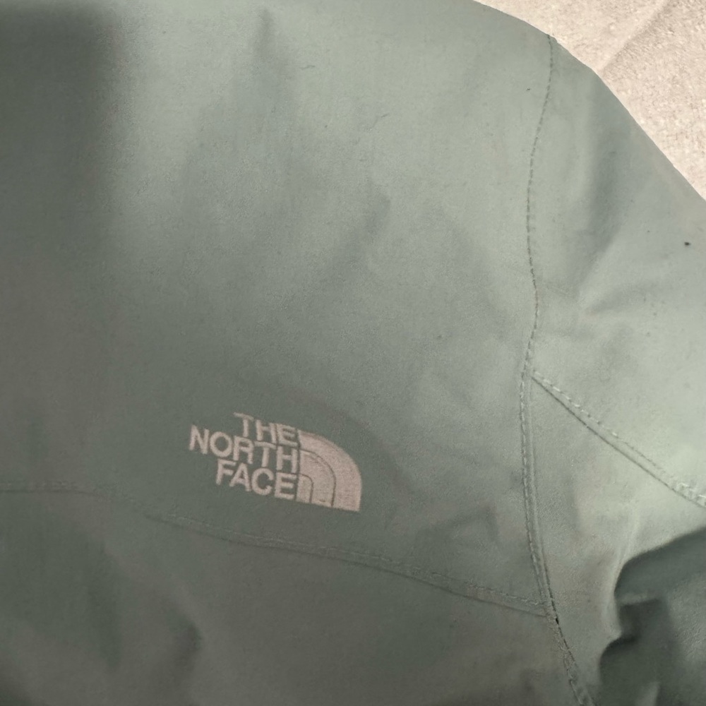 The North Face Hooded Parka in Sage - Picture 7 of 10
